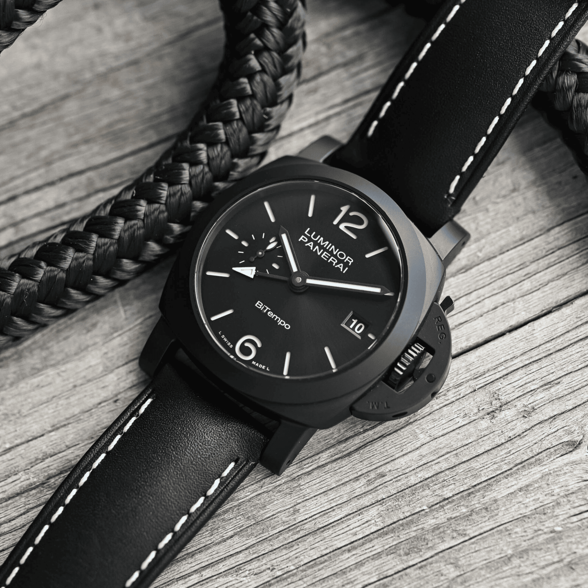 Panerai Luminor GMT Ceramica 40mm PAM01460 | Barrington Watch Winders