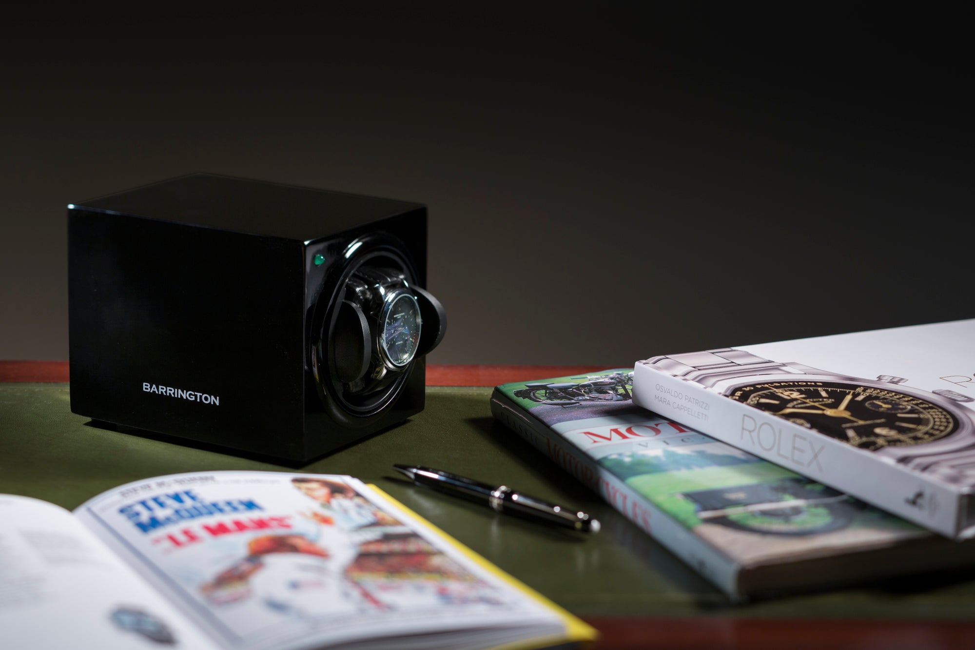 single black watch winder